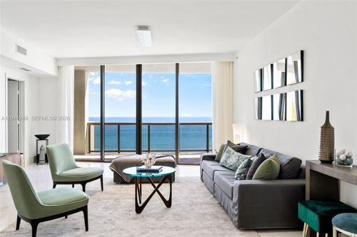 1501-16275 Collins Ave, Sunny Isles Beach, FL, 33160-4329 | Card Image