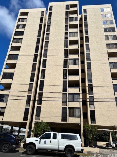 apt-906-1505 Alexander St, Honolulu, HI, 96822-4949 | Card Image
