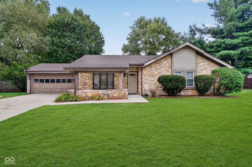 1627 Countryside Ln, Indianapolis, IN, 46231-3314 | Card Image