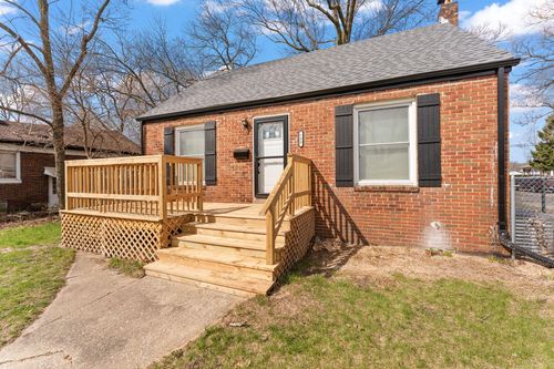700 Ralston St, Gary, IN, 46406 | Card Image