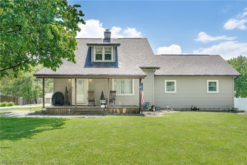 539 Secrist Ln, Girard, OH, 44420-1116 | Card Image