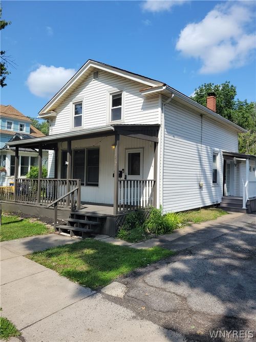 172 Erie St, Lockport, NY, 14094-4630 | Card Image