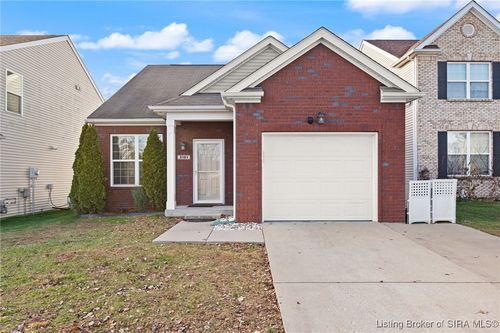 3161 Red Barn Loop, Jeffersonville, IN, 47130-8258 | Card Image