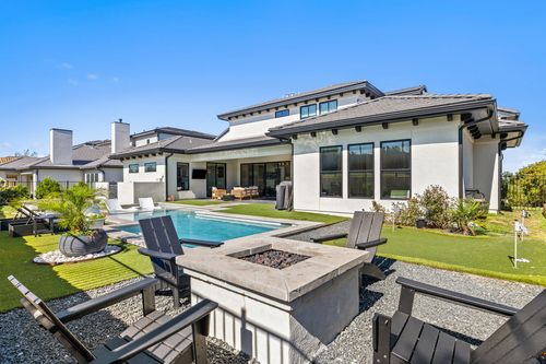 223 Golden Bear Dr, Austin, TX, 78738-1721 | Card Image