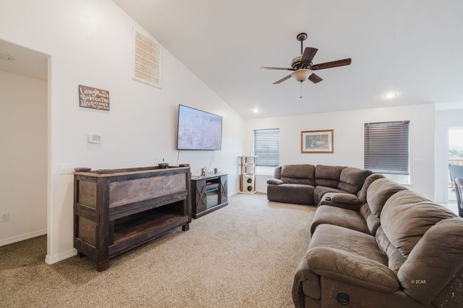 123 Agate Dr, House other with 3 bedrooms, 2 bathrooms and null parking in Spring Creek NV | Image 8