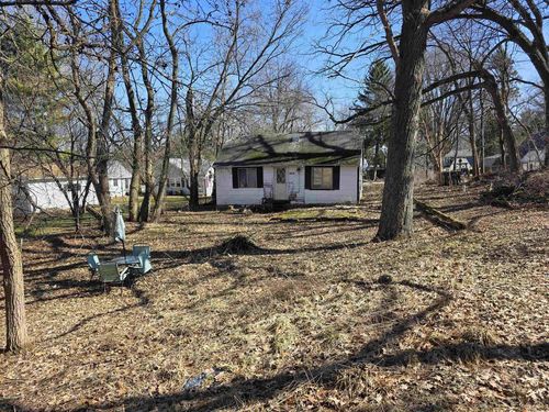 N6556 Forest Rd, Delavan, WI, 53115-2542 | Card Image
