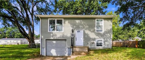 1622 N Emery St, Independence, MO, 64050-1979 | Card Image