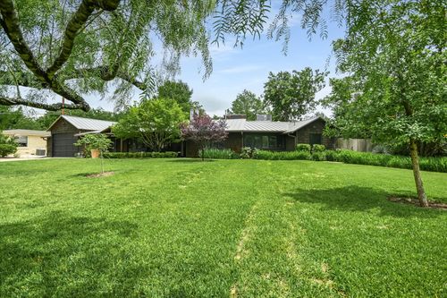 4901 Valley Oak Dr, Austin, TX, 78731-5435 | Card Image