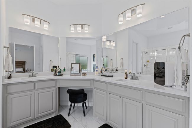 7020 Valley View Dr, House other with 3 bedrooms, 3 bathrooms and null parking in Joshua TX | Image 27