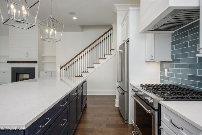 Kitchen II ~3 The Horseshoe | Image 7