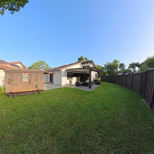 1490 Flamingo Ct, Pembroke Pines, FL, 33026-2816 | Card Image