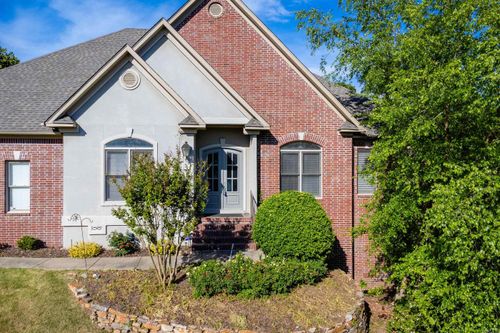 115 Noyant Dr, Little Rock, AR, 72223-5078 | Card Image