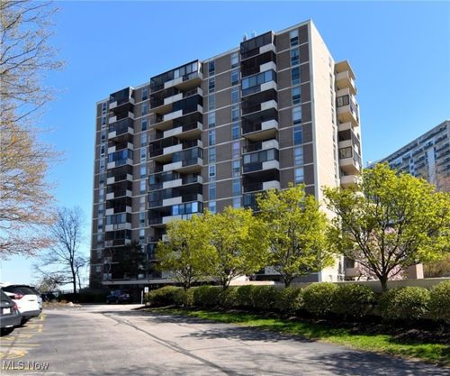 apt-130-25801 Lake Shore Blvd, Euclid, OH, 44132-1180 | Card Image