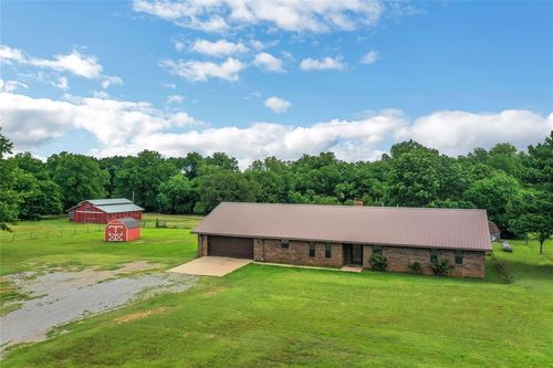 10051 Flat Armadillo Rd, Lexington, OK, 73051-8424 | Card Image