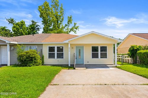 2716 Oak Hammock Dr, Panama City, FL, 32401-7108 | Card Image