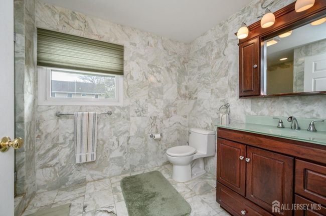 751 S Middlesex Ave, House other with 5 bedrooms, 6 bathrooms and null parking in Colonia NJ | Image 21