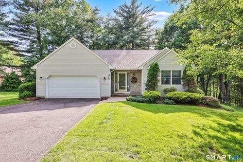 10 Knollwood Cir, Enfield, CT, 06082-5238 | Card Image
