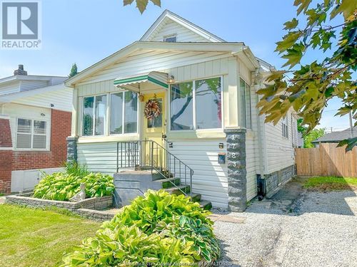 1783 Hall Ave, Windsor, ON, N8W2L5 | Card Image