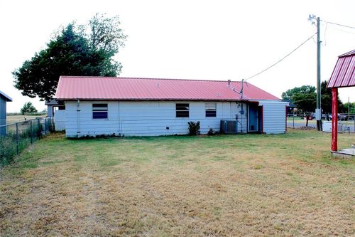 131 Wood Street, Fort Cobb, OK, 73038 | Card Image
