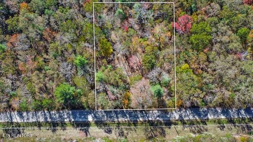 120 Newcastle Ln, Crossville, TN, 38558 | Card Image