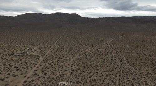 1234 1 Hole Spring Rd, Lucerne Valley, CA, 92356 | Card Image