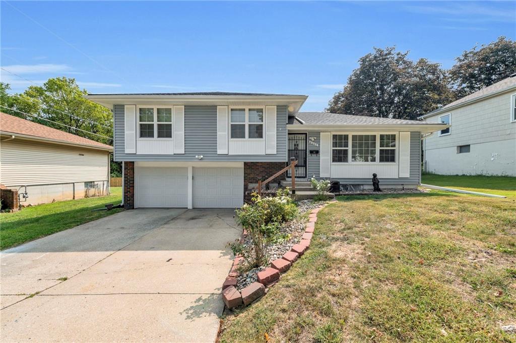 117th Ter, Kansas City, MO 64134