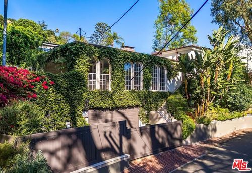 2806 Nichols Canyon Rd, Los Angeles, CA, 90046-2161 | Card Image