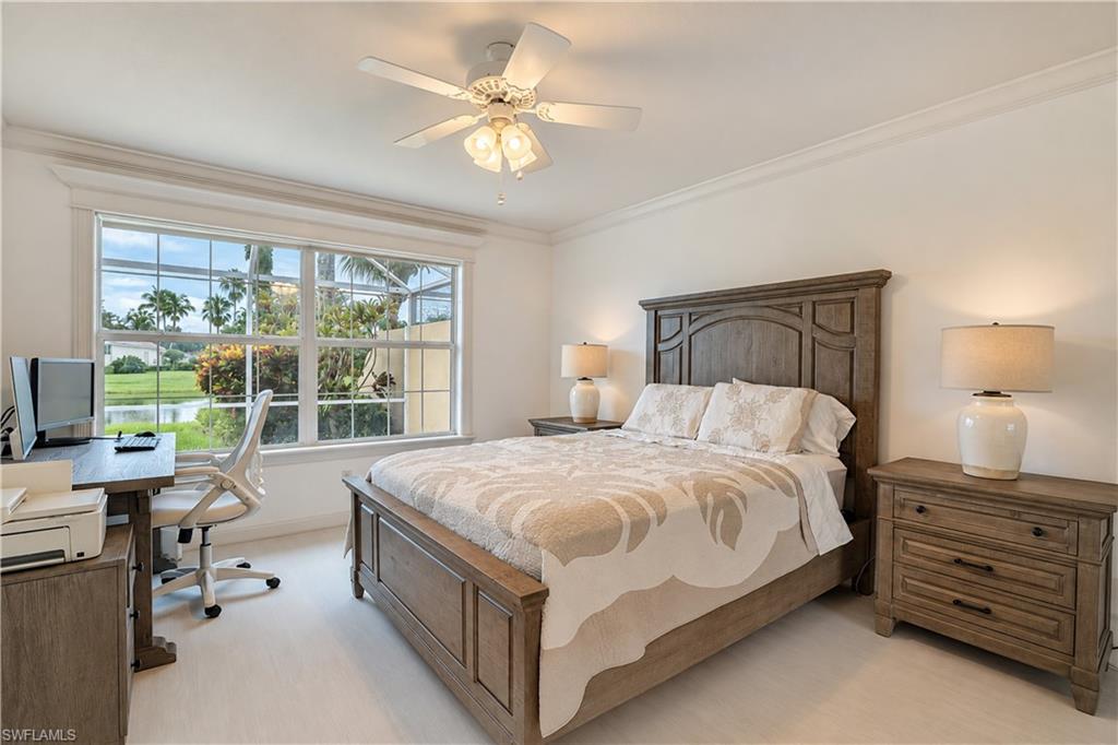 Residential in NAPLES 4