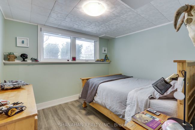 73 Sunset Ave, House other with 4 bedrooms, 3 bathrooms and 4 parking in Warwick ON | Image 34