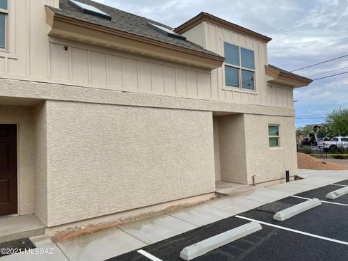 1-2545 E Spring St, Tucson, AZ, 85716-2491 | Card Image