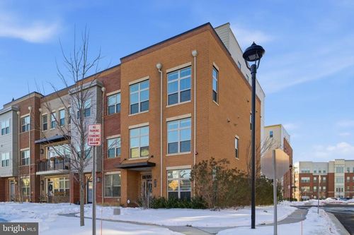 3754 Mayors Way, FAIRFAX, VA, 22030-4751 | Card Image