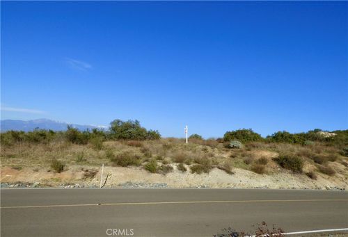 22990 Sky Mesa Rd, Homeland, CA, 92548 | Card Image