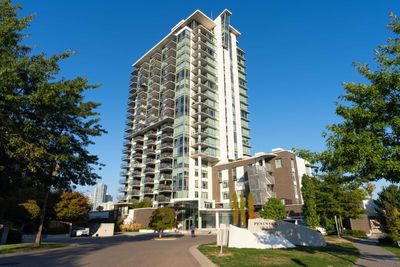 1708 - 210 Salter St, Condo with 2 bedrooms, 2 bathrooms and 2 parking in New Westminster BC | Image 2