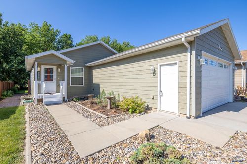 2345 E St Francis St, Rapid City, SD, 57703 | Card Image