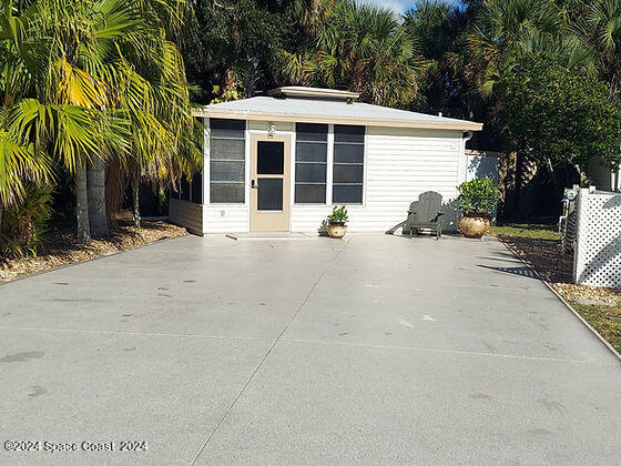 Oak Cove Rd, Titusville, FL 32780