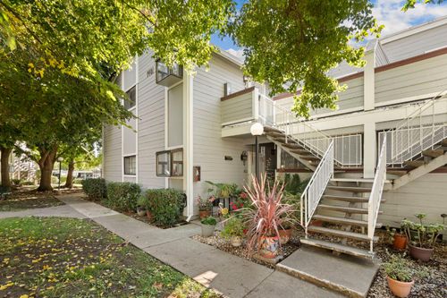 apt-v-7401 Auburn Oaks Ct, Citrus Heights, CA, 95621-1379 | Card Image