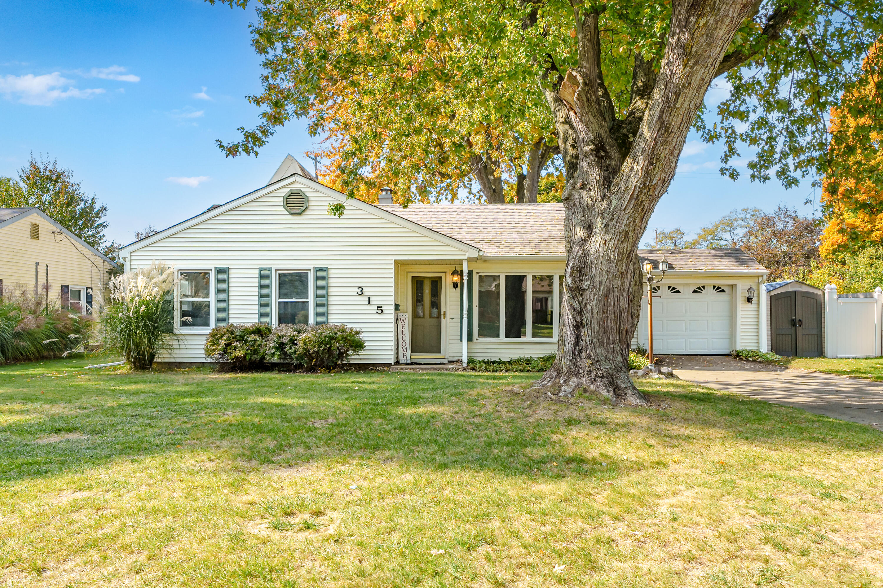 315 Westfield Drive, For Sale in Battle Creek Zoocasa