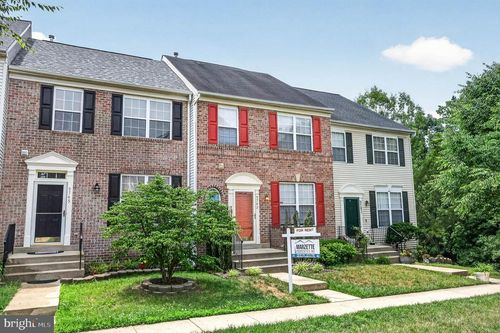 9743 Quiet Brook Ln, CLINTON, MD, 20735-3374 | Card Image