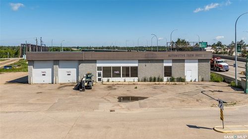 1125 2nd Ave W, Prince Albert, SK, S6V5A9 | Card Image
