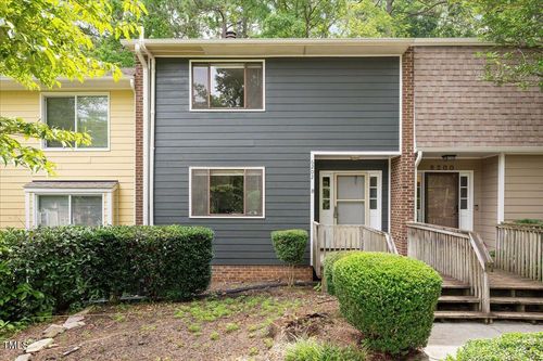 6202 Dixon Dr, Raleigh, NC, 27609-3608 | Card Image