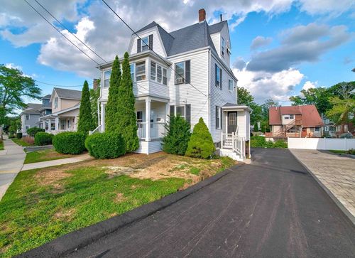 9 Vassall St, Quincy, MA, 02170-2064 | Card Image