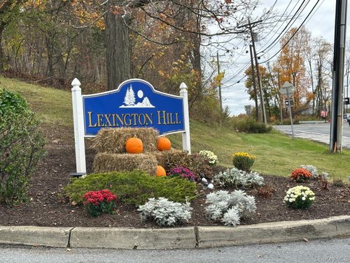 2-12 Lexington Hl, Harriman, NY, 10926-3411 | Card Image