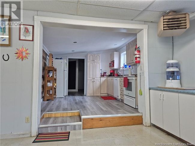 563 Rue Principale, House other with 3 bedrooms, 2 bathrooms and null parking in Pointe Verte NB | Image 5