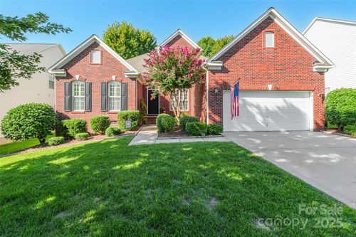 504 Saint George Rd, Fort Mill, SC, 29708-6973 | Card Image