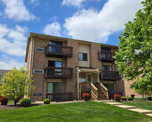 apt-f-264 12th St, Wheeling, IL, 60090-2779 | Card Image