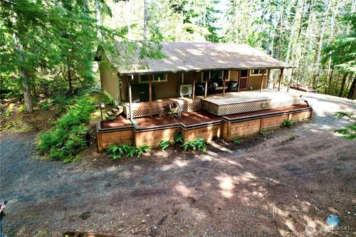 961 N Potlatch Dr, Hoodsport, WA, 98548-9584 | Card Image