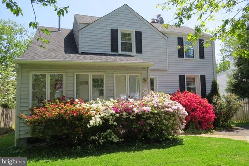 2901 Cherry St, FALLS CHURCH, VA, 22042-2226 | Card Image