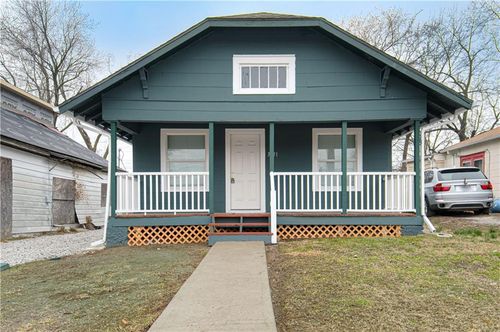 3021 Farrow Ave, Kansas City, KS, 66104-3941 | Card Image