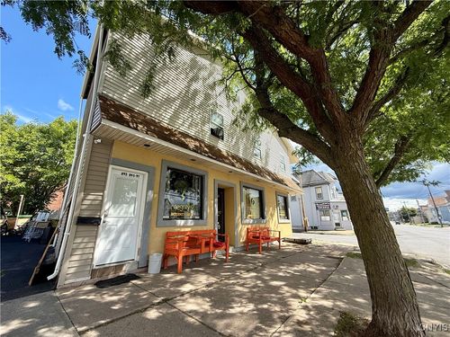 893 Bleecker St, Utica, NY, 13501-1407 | Card Image