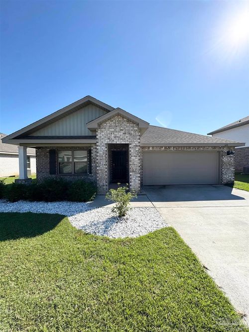 6311 Burrow Ln, Pensacola, FL, 32526-4583 | Card Image